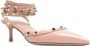 Valentino Garavani Rockstud lakleren pumps Roze - Thumbnail 2