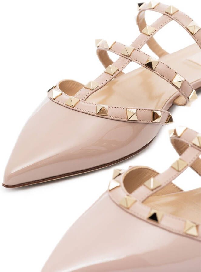 Valentino Garavani Rockstud leren pumps Beige