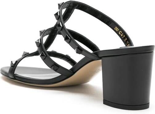 Valentino Garavani Rockstud sandalen met blokhak Zwart