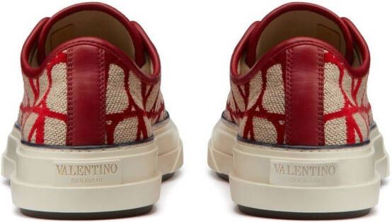 Valentino Garavani Sneakers met monogram patroon Beige