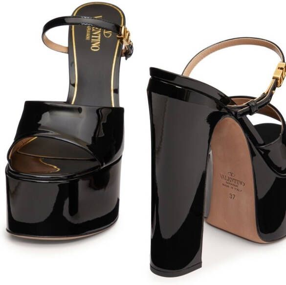Valentino Garavani Tan-Go sandalen met plateauzool Zwart