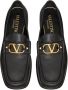 Valentino Garavani VLogo leren loafers Zwart - Thumbnail 4