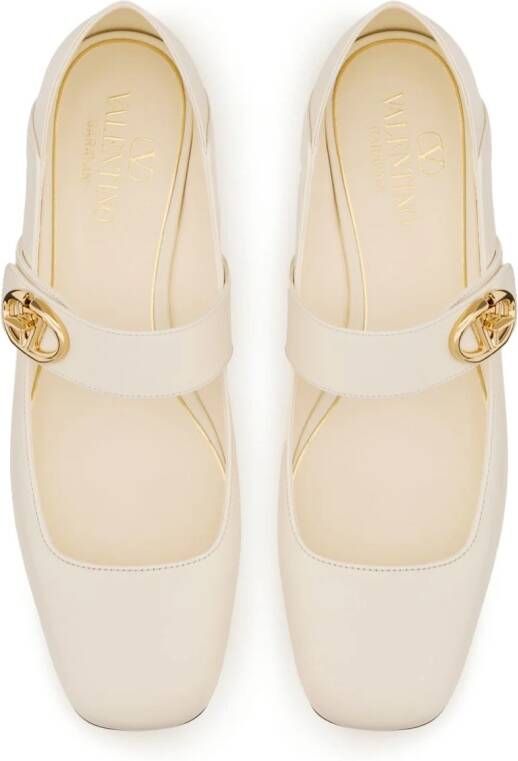 Valentino Garavani VLogo Locker Mary-Jane ballerina's Beige