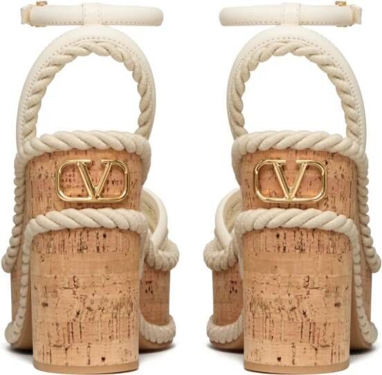 Valentino Garavani VLogo Summerblocks sandalen met sleehak Wit