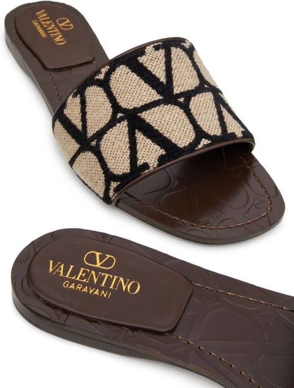 Valentino Garavani VLogo Toile Iconographe slippers Zwart