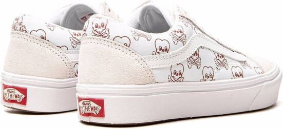 Vans "ComfyCush Old Skool Cold Hearted sneakers" Wit