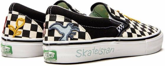 Vans x Skateistan Classic slip-on sneakers Zwart