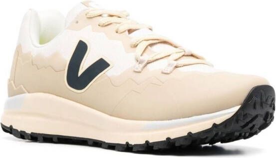 VEJA Low-top sneakers Beige