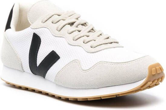 VEJA Sneakers met logopatch Wit