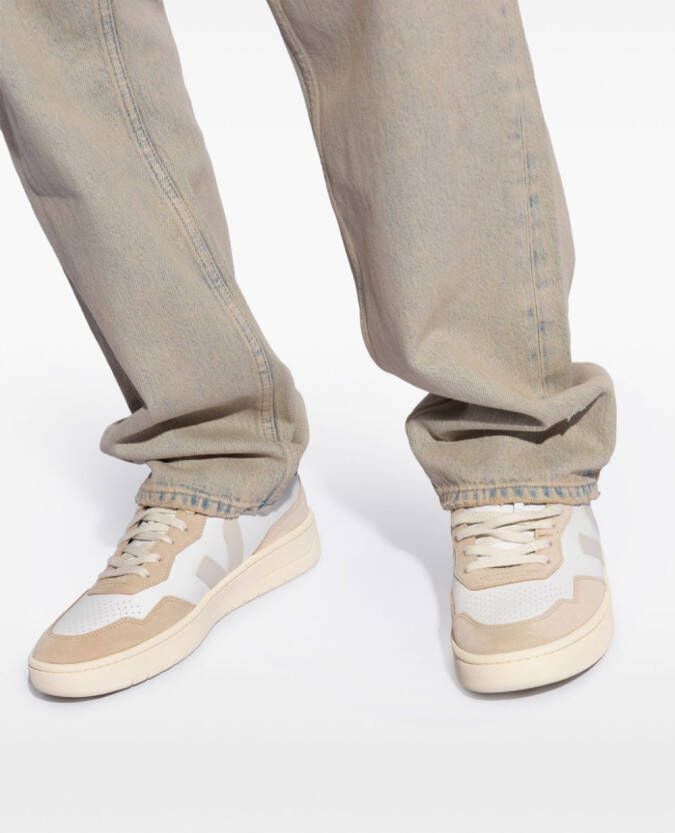 VEJA V-90 leren sneakers Wit