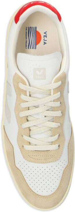 VEJA V-90 leren sneakers Wit