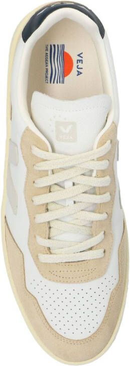 VEJA V-90 leren sneakers Wit