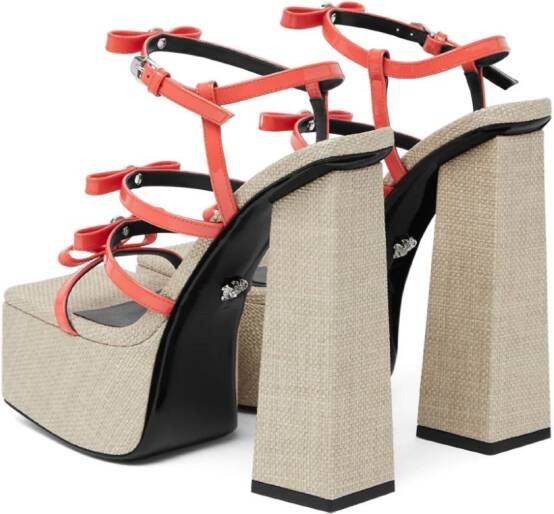 Versace Gianni Ribbon 150mm sandalen met plateauzool Oranje