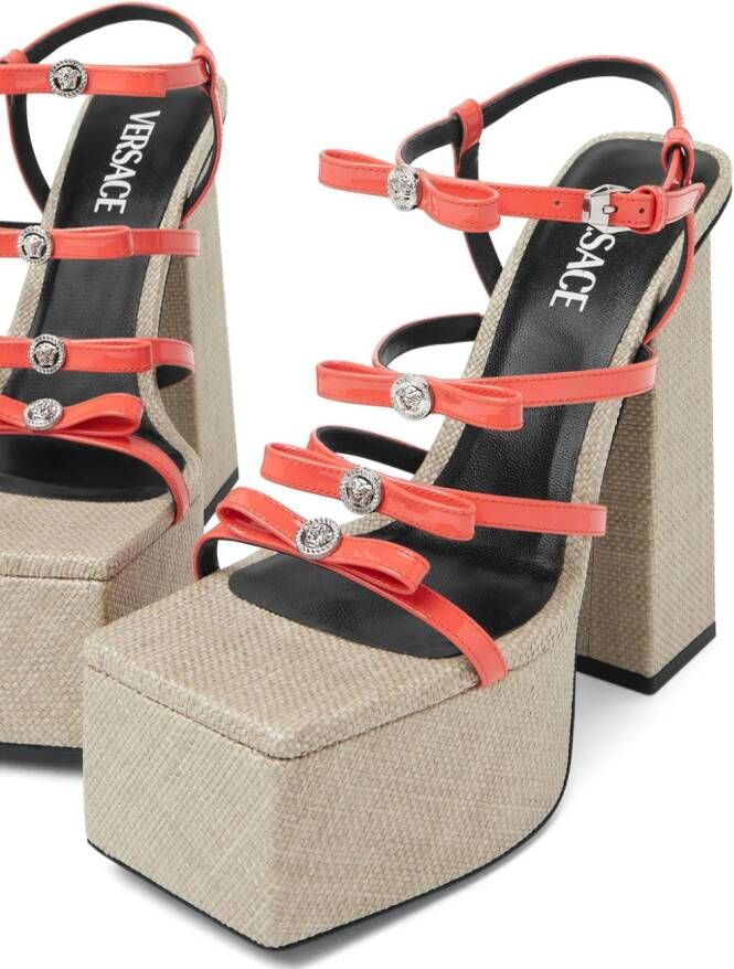 Versace Gianni Ribbon 150mm sandalen met plateauzool Oranje