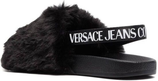 Versace Jeans Couture Sandalen van imitatiebont Zwart