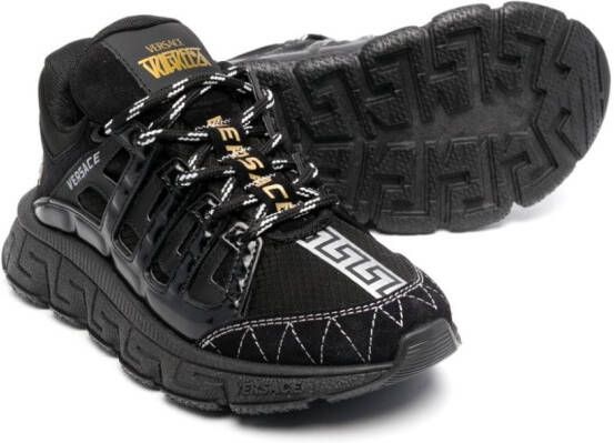 Versace Kids Sneakers met Greca-logo Zwart