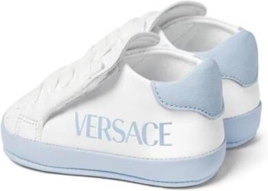 Versace Kids Leren sneakers met logoprint Wit
