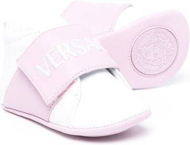 Versace Kids Sneakers met logoband Roze