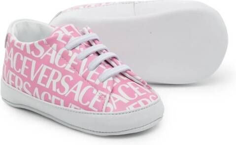Versace Kids Sneakers met logoprint Roze