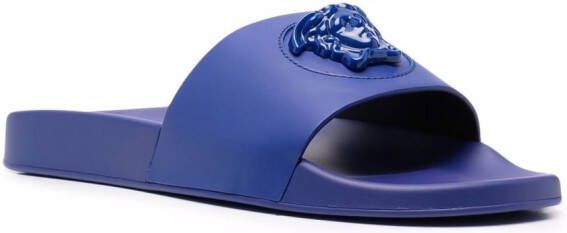 Versace La Medusa slippers met open neus Blauw