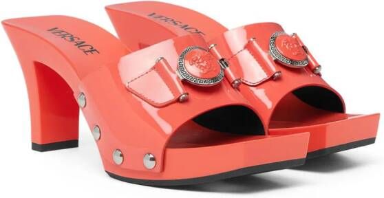 Versace Medusa Buckle 60 mm lakleren klompen Roze