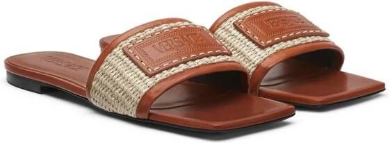 Versace Theia Barocco raffia slippers Bruin