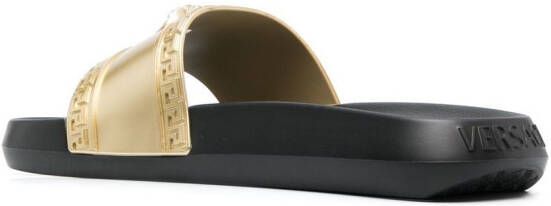 Versace Palazzo slippers met Medusaplakkaat Goud