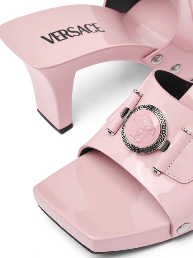 Versace 60mm lakleren klompen met Medusa-gesp Roze