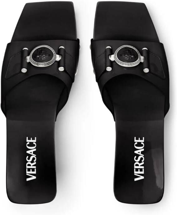 Versace 60 mm lakleren sandalen met Medusa-gesp Zwart