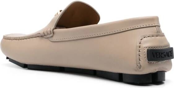 Versace La Medusa leren loafers Beige