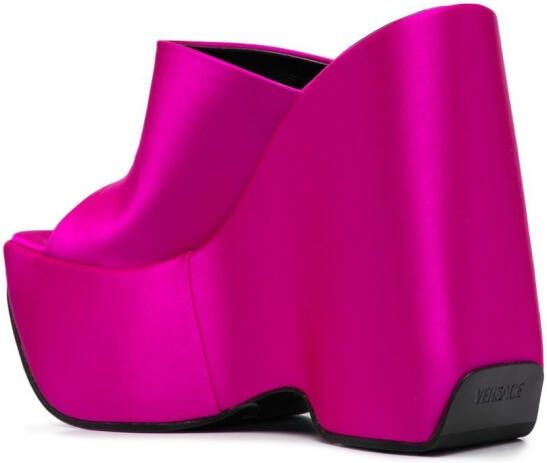 Versace Pumps met sleehak Roze