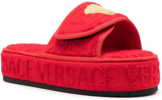 Versace Slippers met logoprint Rood