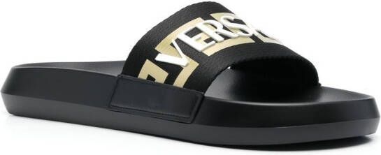 Versace Slippers met open neus Zwart