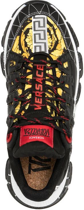 Versace Trigreca sneakers met barokprint Zwart