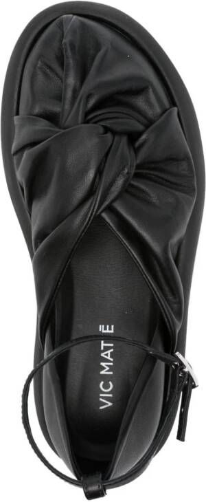 Vic Matie Leren sandalen met geknoopt detail Zwart