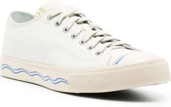 visvim Sneakers met print Wit