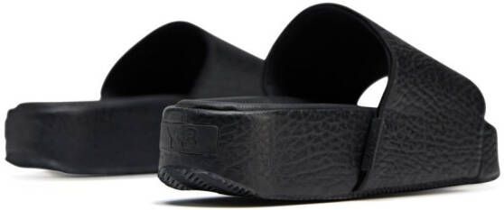 Y-3 Slippers met open neus Zwart