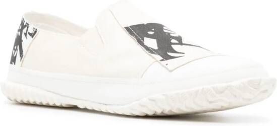 Yohji Yamamoto Slip-on sneakers met Y print Beige