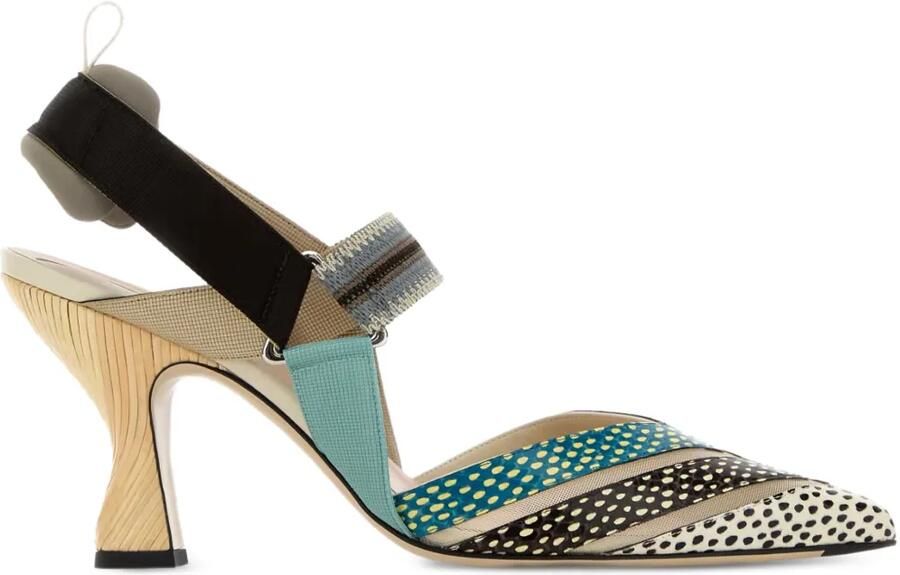 FENDI Colibri pumps met enkelbandje Beige