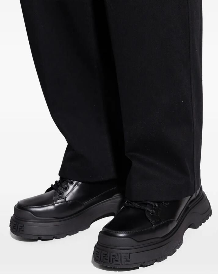 FENDI Derby schoenen met logo-reliëf Zwart - Foto 2