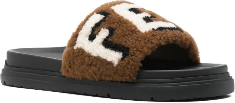 FENDI Lammy slippers Bruin - Foto 3