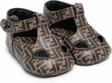 Fendi Kids Sandalen met FF patroon Bruin