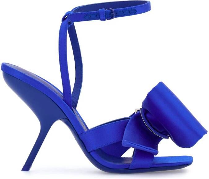Ferragamo Aveline sandalen met asymmetrische strik Blauw