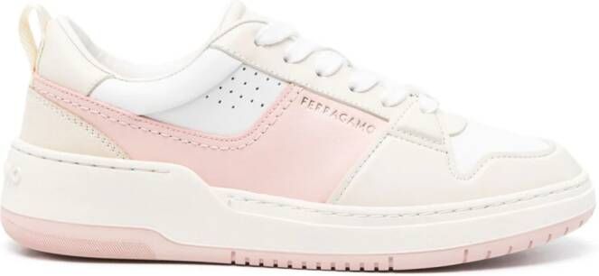 Ferragamo Dennis leren sneakers met vlakken Roze