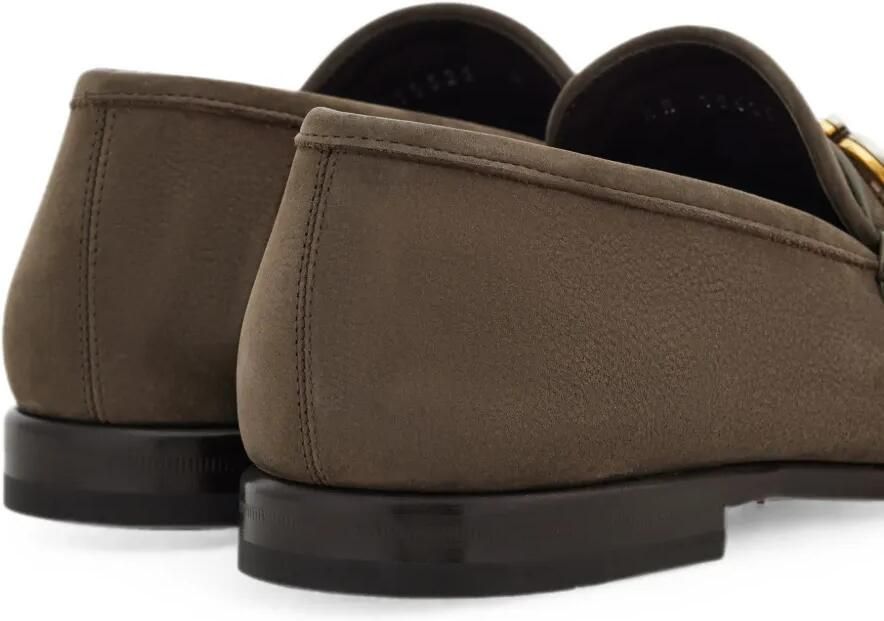 Ferragamo Avril suède loafers met Gancini-plakkaat Grijs - Foto 4
