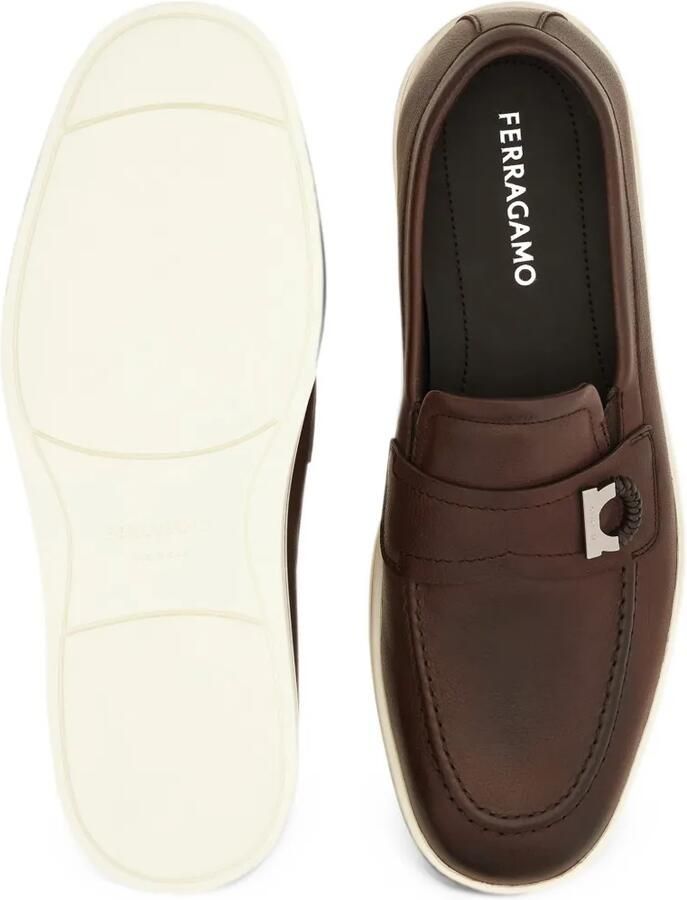 Ferragamo boat-shoe loafers with Gancini ornament Bruin - Foto 2