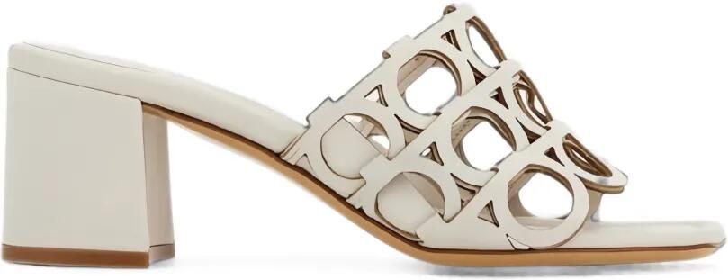 Ferragamo Sandalen met uitgesneden detail Beige