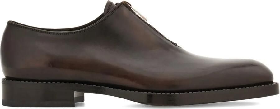 Ferragamo Derby schoenen met rits Bruin