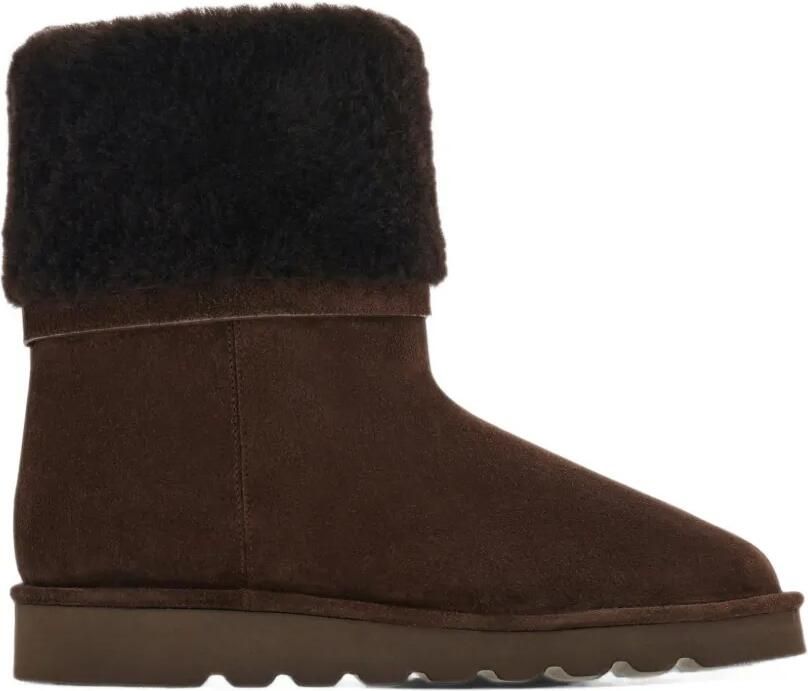 Ferragamo fur-lined pull-on boots with Hug buckle Bruin