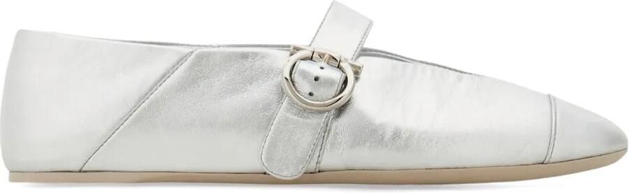 Ferragamo Gancini ballerina's Zilver